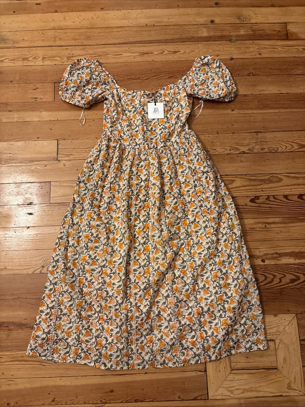DRA Clothing Smocked Dress Floral New Medium M 100% Cotton Midi/maxi